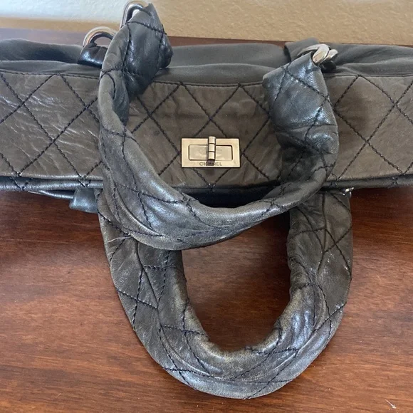 90s authentic Chanel bag - Picture 5 of 8